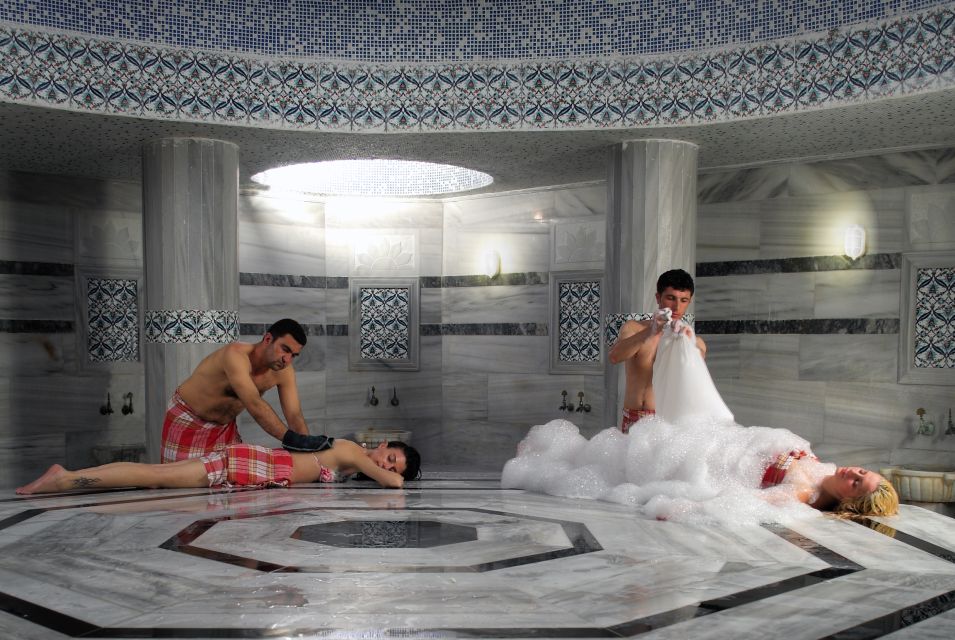Istanbul: Traditional Turkish Bath Experience - Key Points