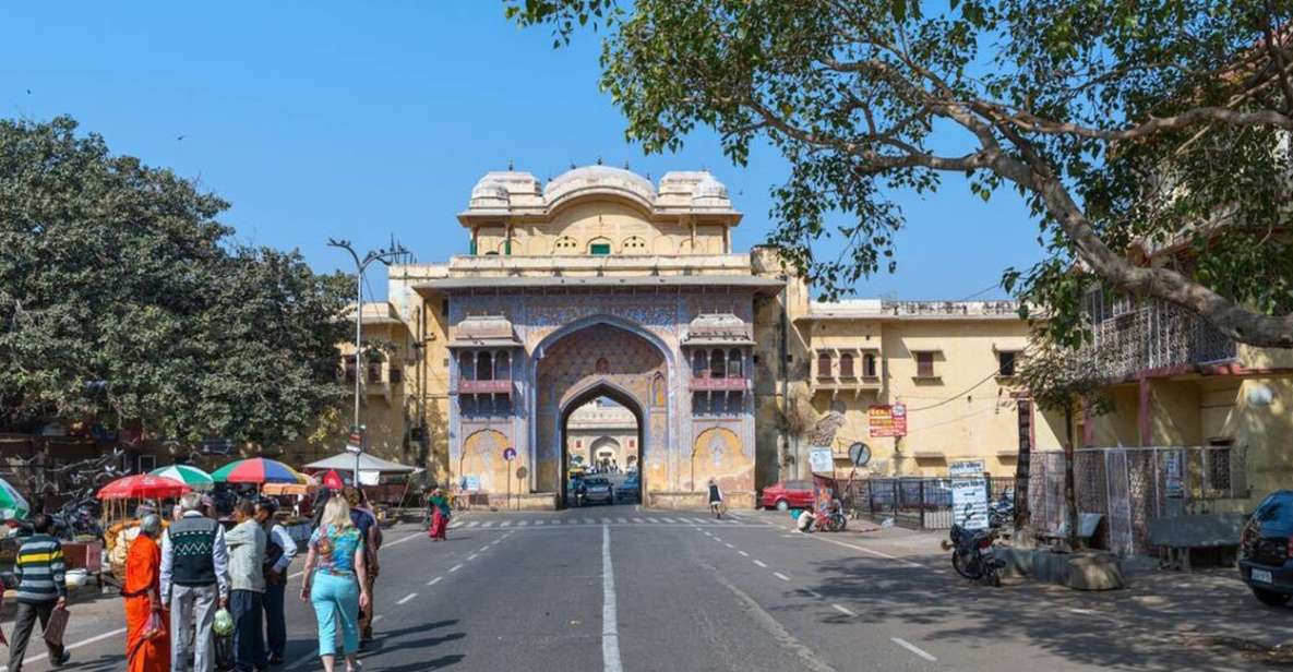 Jaipur: Guided Heritage Walking Tour Explore Local Market - Key Points