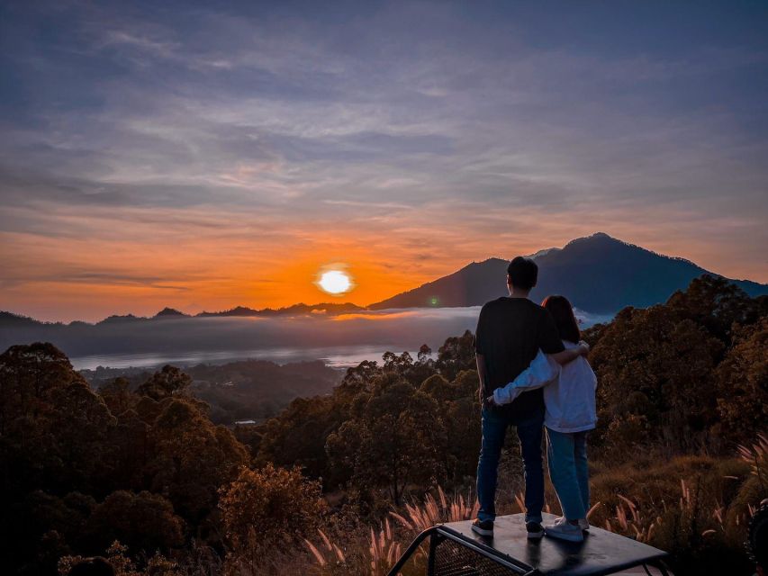 Jeep Pinggan Sunrise and Black Lava Mount Batur - Key Points