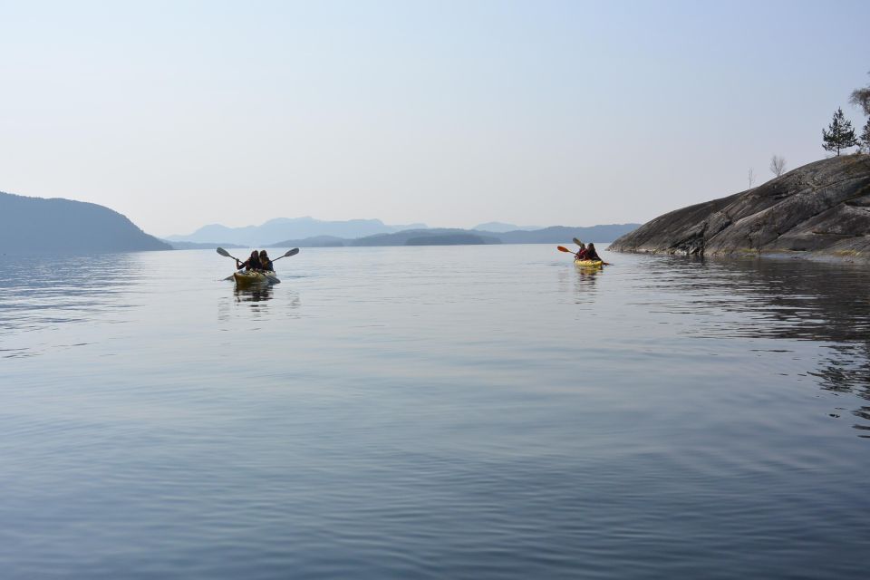 Jørpeland: Guided Fjordtour Kayak - Booking and Payment Options