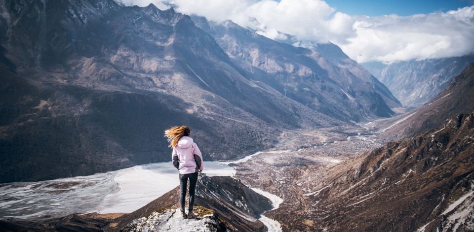 Kathmandu: Langtang Valley 11-Day Trek With Lodging & Meals - Key Points