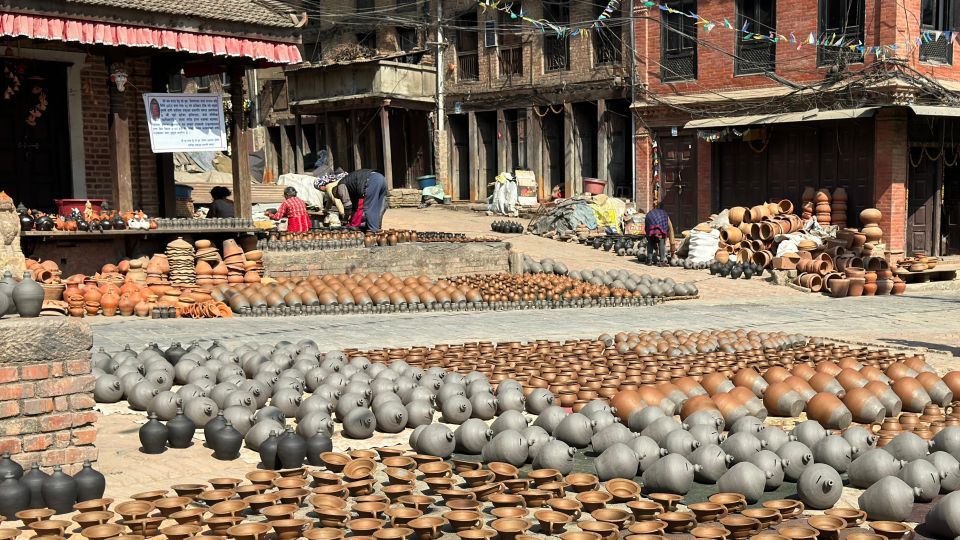 Kathmandu: Live Pottery & Wood Carving Session in Bhaktapur - Key Points