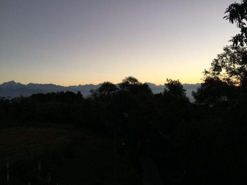 Kathmandu: Nagarkot Private Sunrise Hike With Lunch - Key Points