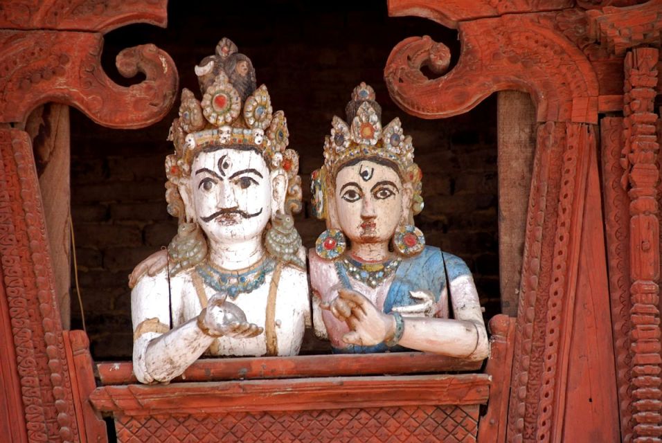 Kathmandu Old City and Swoyambhunath Stupa 4-Hour Tour - Key Points