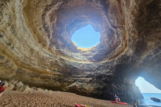 Kayak Rental at Marinha Beach and Benagil Cave - Accessibility and Safety Information