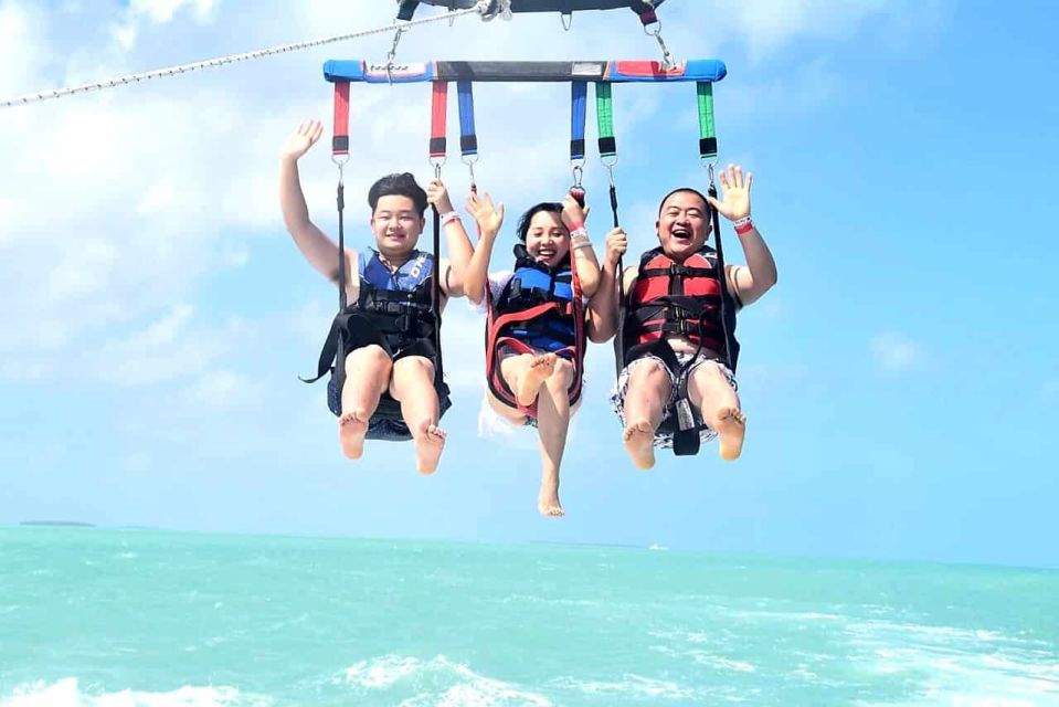 Key West: Ultimate Parasailing Experience - Key Points