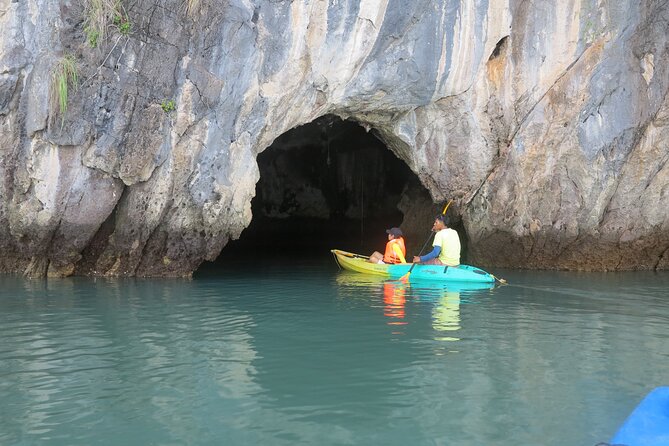 koh lanta half day kayaking talabeng sea cave Koh Lanta Half Day Kayaking (Talabeng Sea Cave)