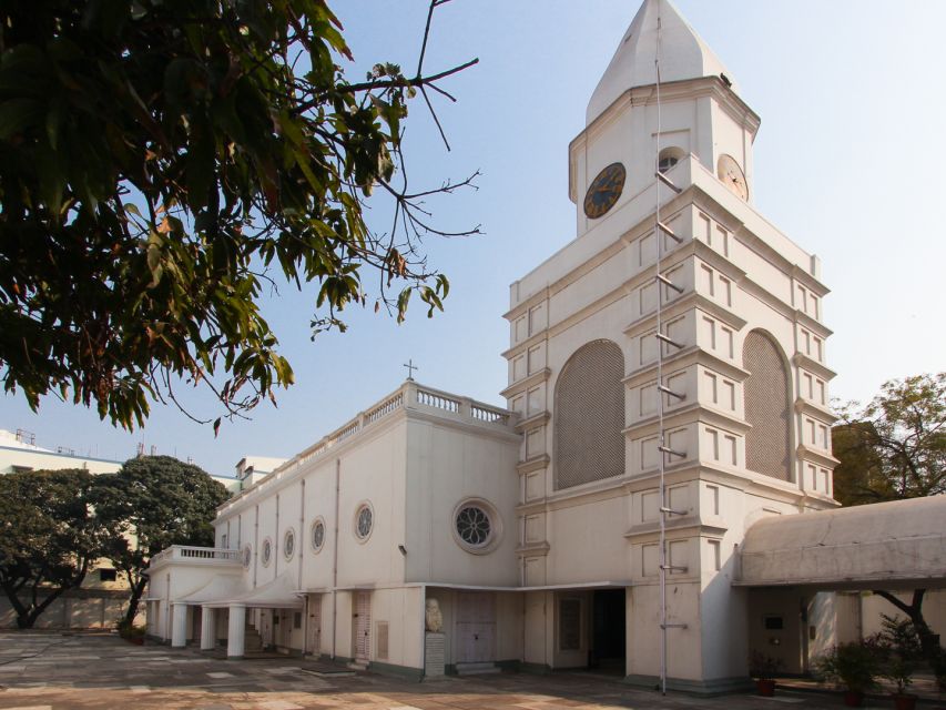 Kolkata Church Walk: Convergence of Different Faiths - Key Points