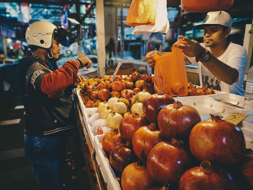 Kuala Lumpur: Street Food Tour With 15 Tastings - Key Points