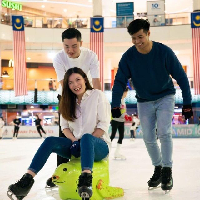 Kuala Lumpur : Sunway Pyramid Ice Skating Experience - Key Points