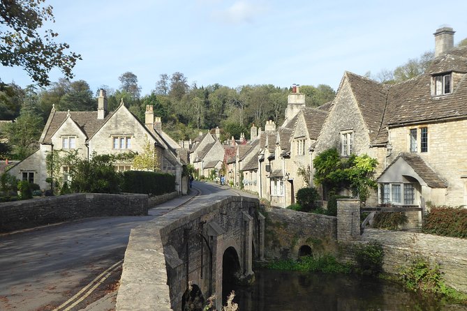 Lacock and Castle Combe - Afternoon Private Tour - Key Points