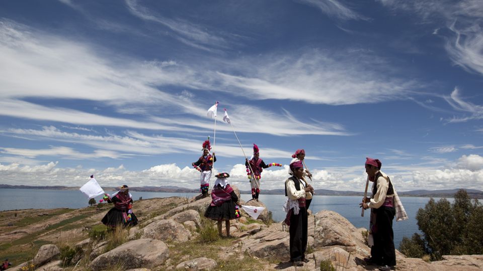 lake titicaca 2 day tour to uros amantani and taquile Lake Titicaca 2-Day Tour to Uros, Amantani and Taquile