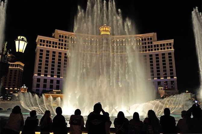 Las Vegas 7 Wonders by Night Tour - Key Points