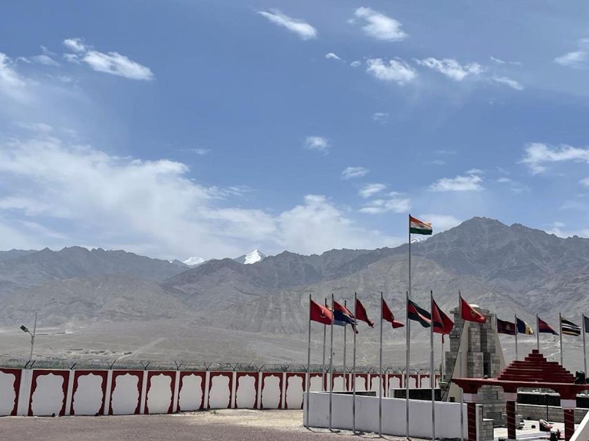 Leh Airport Transfer - Key Points