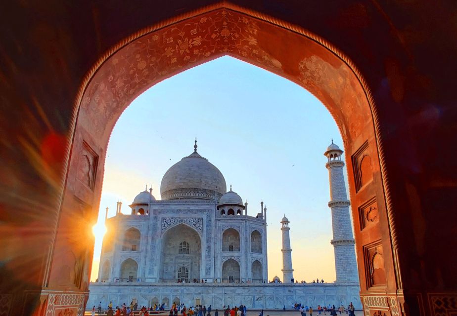 License Tour Guide in Agra- Taj Mahal - Booking Details for the Tour