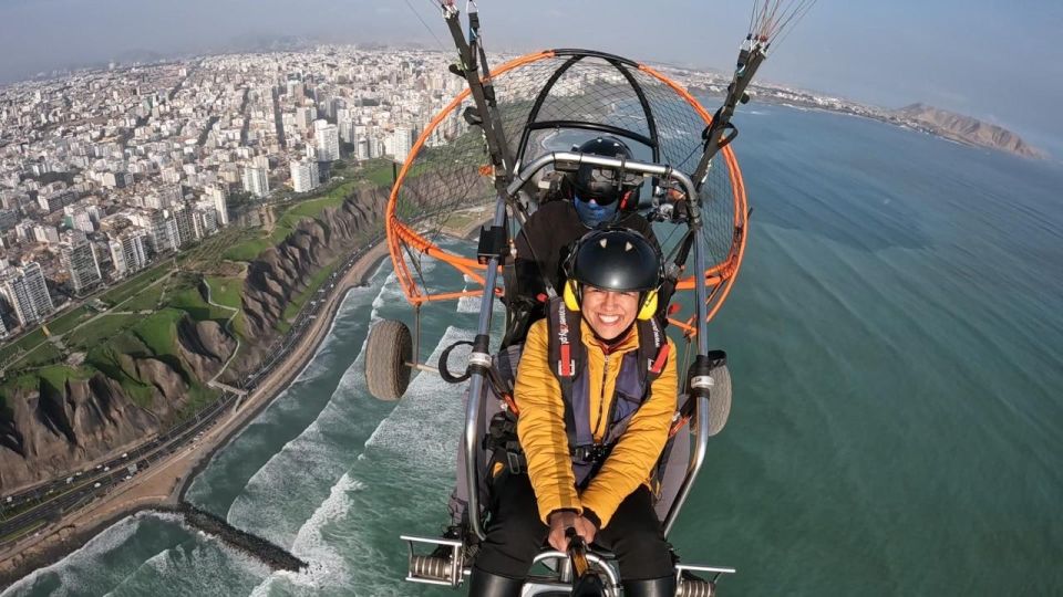 Lima: Adrenaline in Costa Verde Paramotor - Key Points