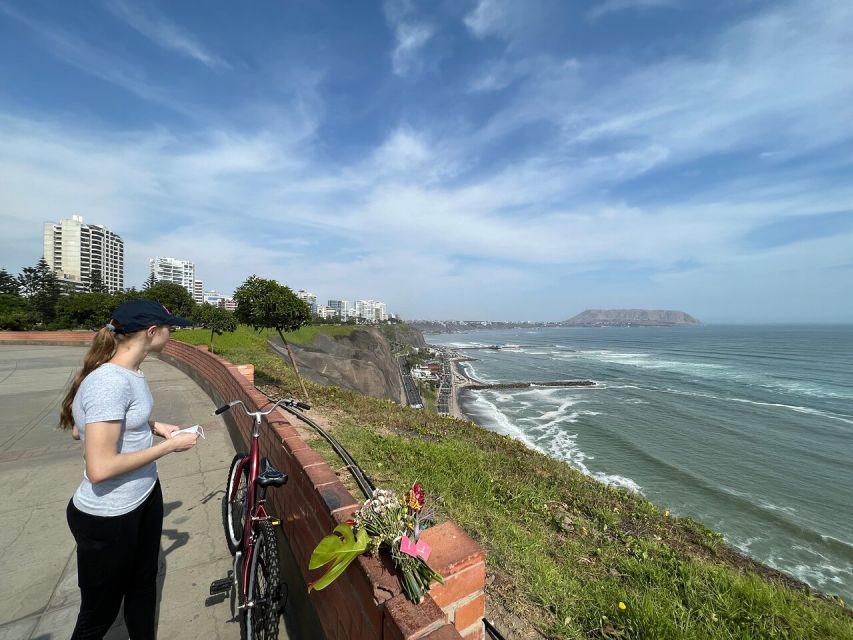 Lima: Bike Tour in Miraflores & Barranco - Key Points