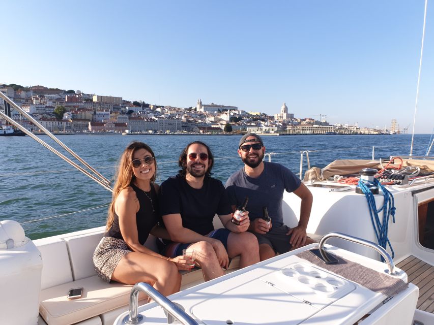 Lisbon 2-Hour Sailing Tour With Champagne - Key Points