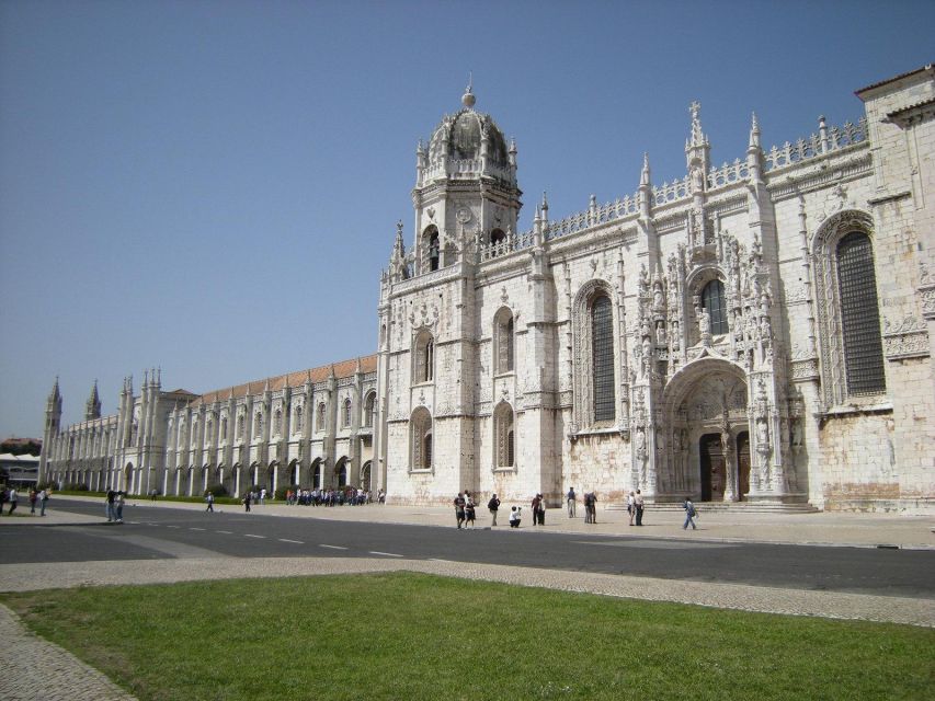 Lisbon Belém: Private Tour With Custards - Key Points