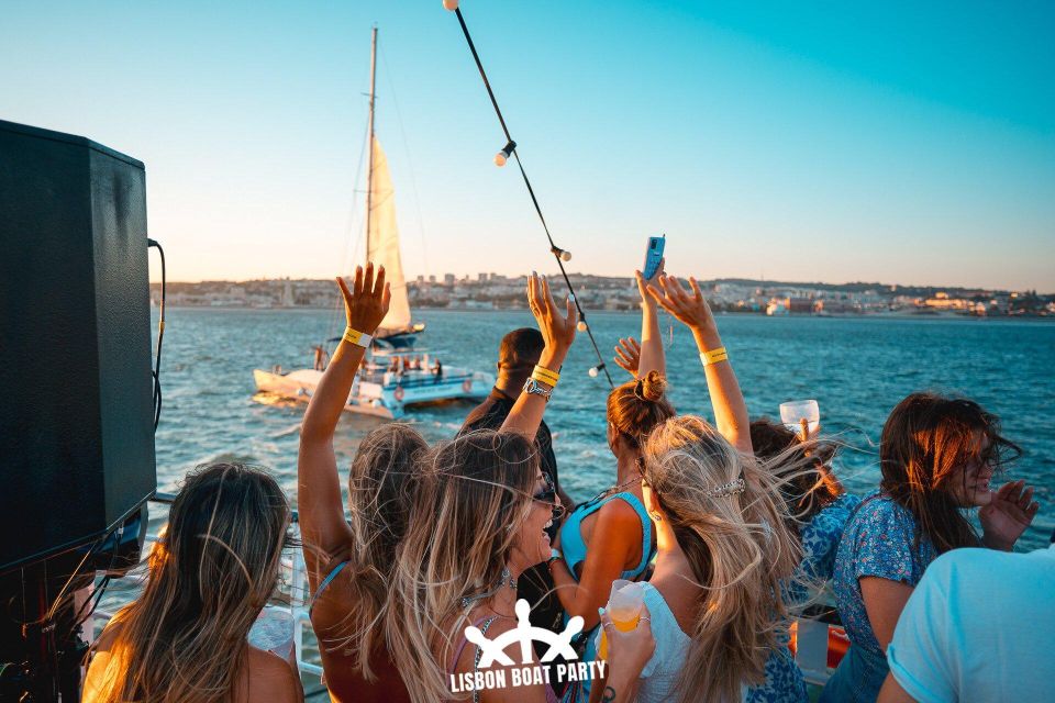 Lisbon: Day Boat Party With Live DJ and Night Club Entry - Key Points