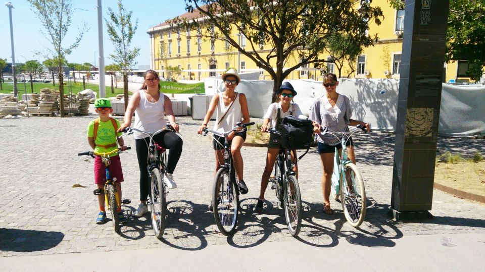 Lisbon: Downtown E-Bike Guided Tour - Key Points