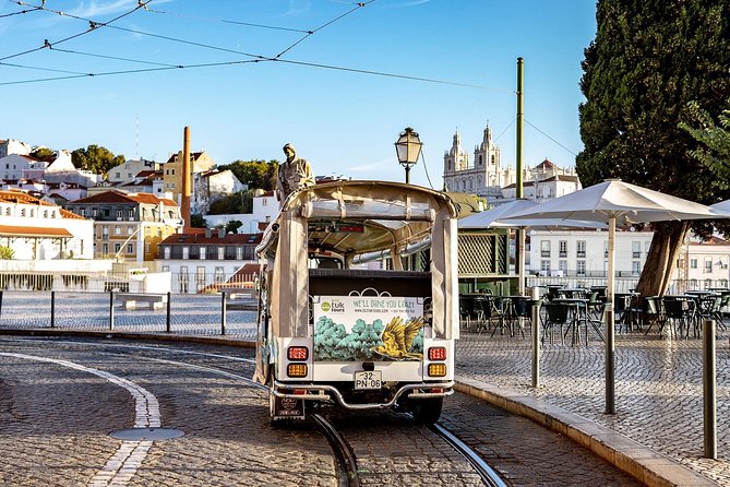 Lisbon: Half Day Sightseeing Tour on a Private Electric Tuk Tuk - Key Points