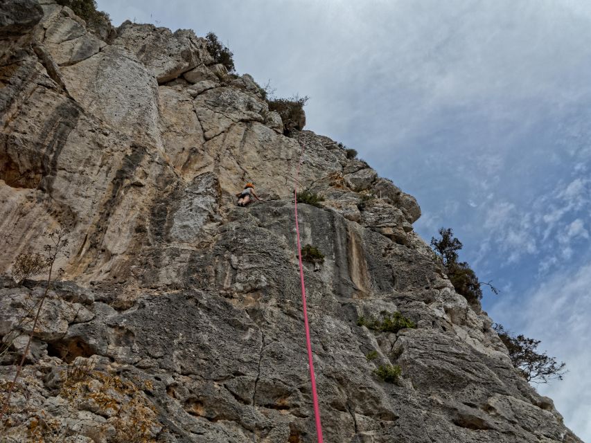 Lisbon or Sesimbra: Guided Rock Climbing Tour in Arrábida - Key Points
