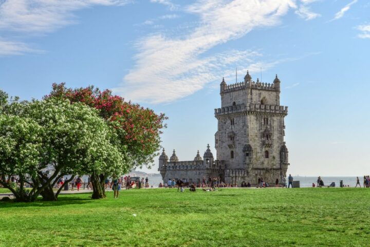 Lisbon: São Jorge Castle & Belém E-Ticket With Audio Guides - Key Points