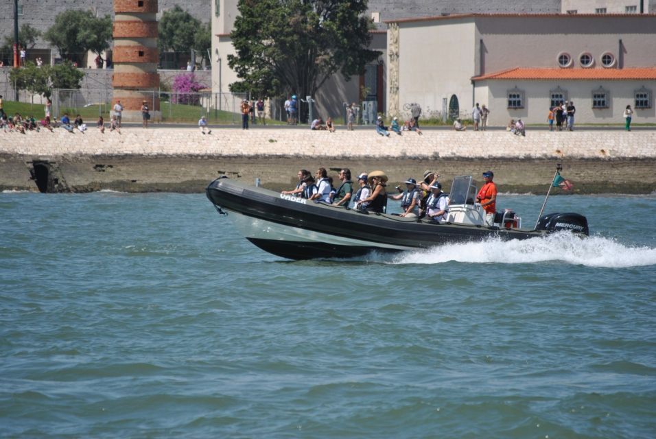 Lisbon: SpeedBoat Tour at Sunset or Daylight - Key Points