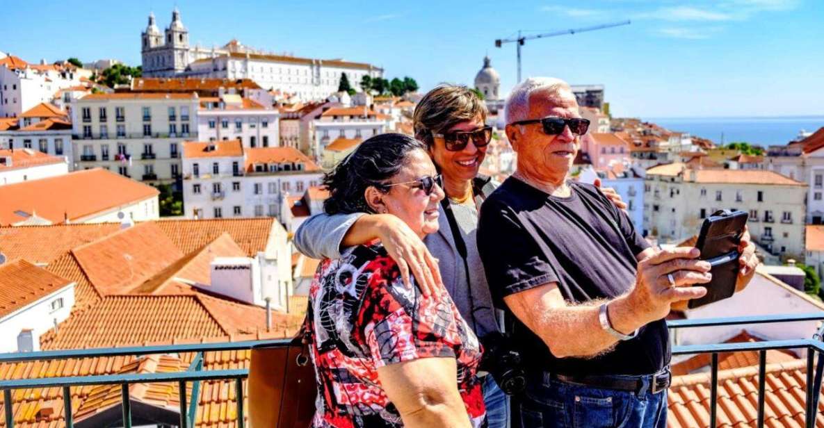 Lisbon: Walking Tour Discovering Rossio, Chiado and Alfama - Tour Highlights