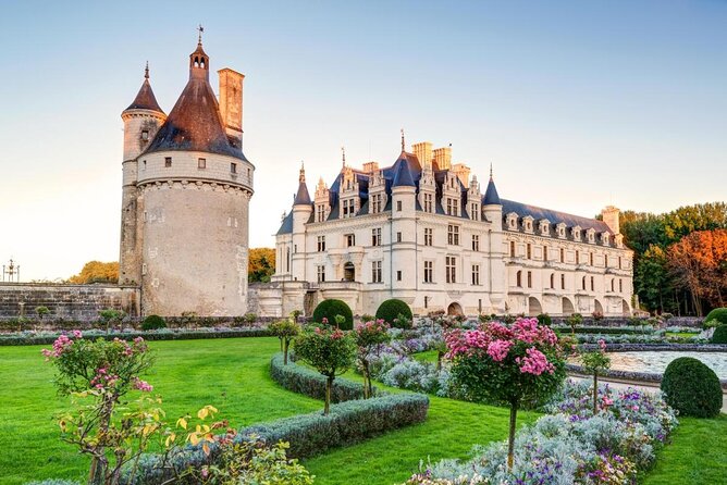 LOIRE VALLEY: Private Day-Trip to Visit Chambord, Cheverny and Chenonceau - Key Points