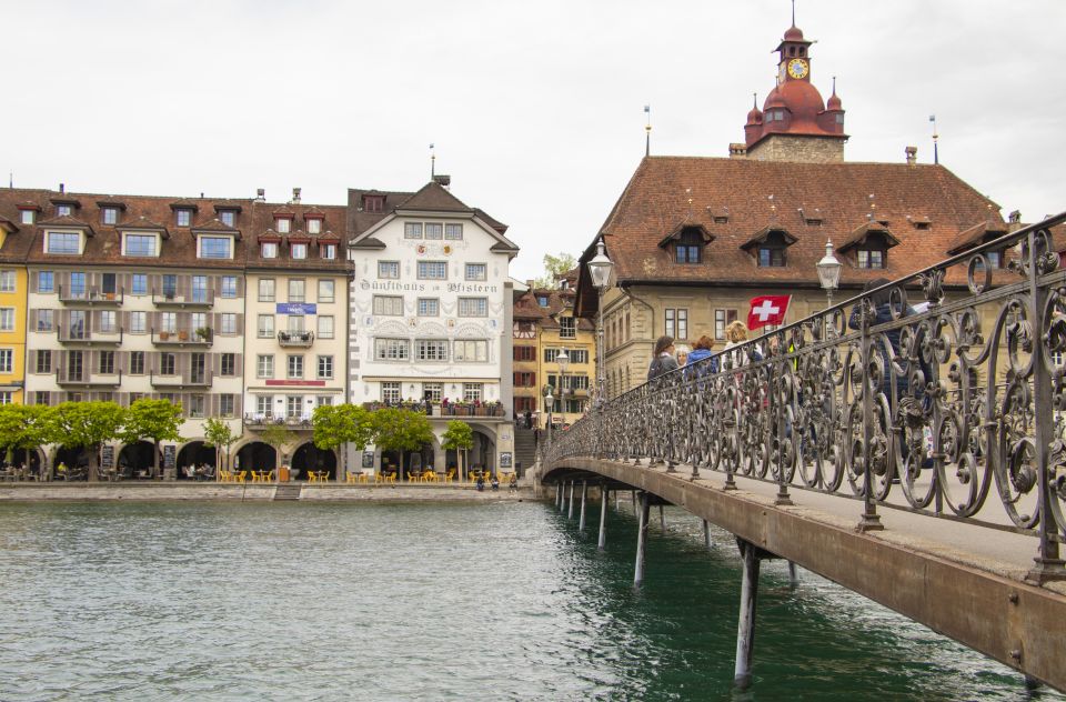 Lucerne: Private Exclusive History Tour With a Local Expert - Key Points