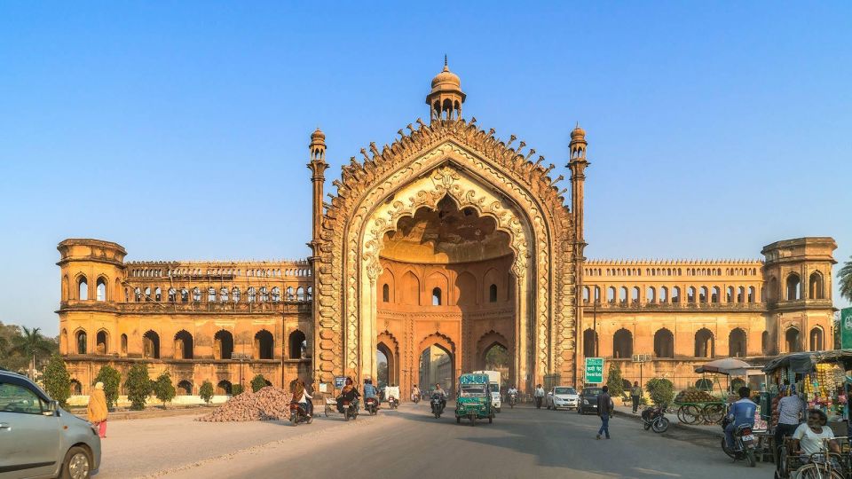Lucknow Full Day City Tour - Key Points
