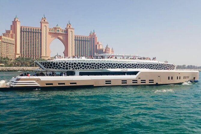 Luxury 7 Star Mega Yacht Dinner Cruise With International Buffet - Key Points