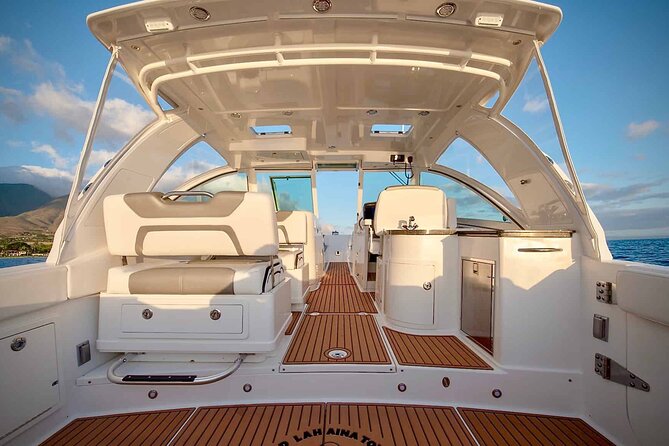 Luxury Private Charter Aboard Sea Monkey – 6 Passengers Max
