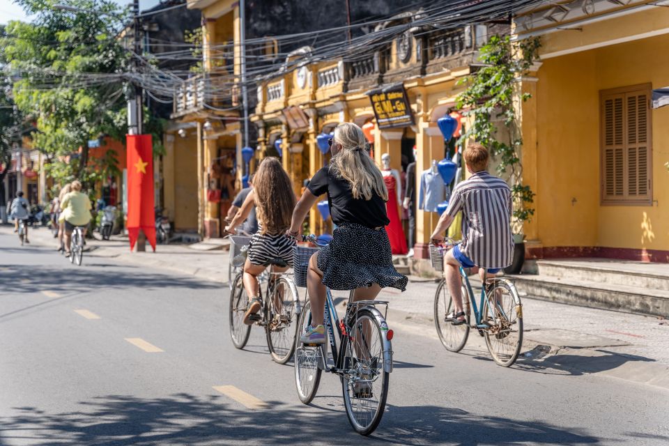 Mad Monkey Hoi An Bicycle Tour - Key Points