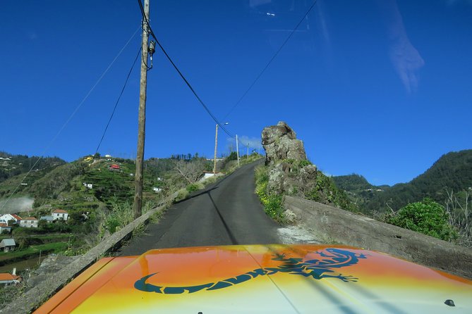Madeira Highlights: Guided 4-Hour Tour From Funchal - Off-Road Adventure in 4x4