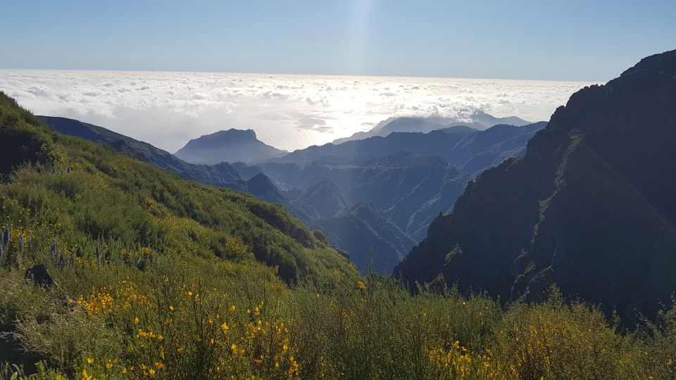 Madeira: Private Guided Pico Areeiro to Pico Ruivo Hike PR1 - Key Points