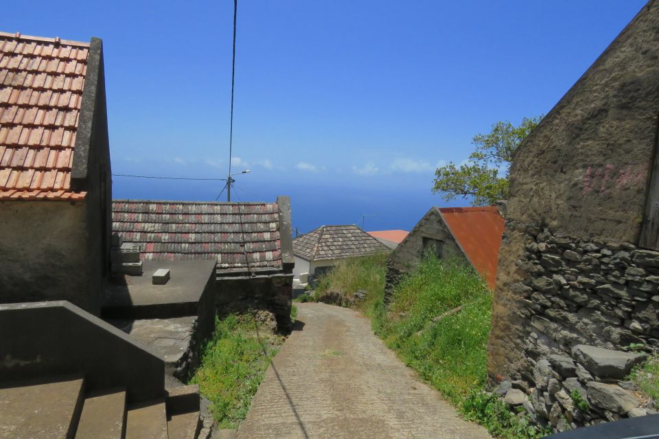 Madeira : Southwest Coast, Run & Anjos Waterfall 4x4 Tour - Key Points