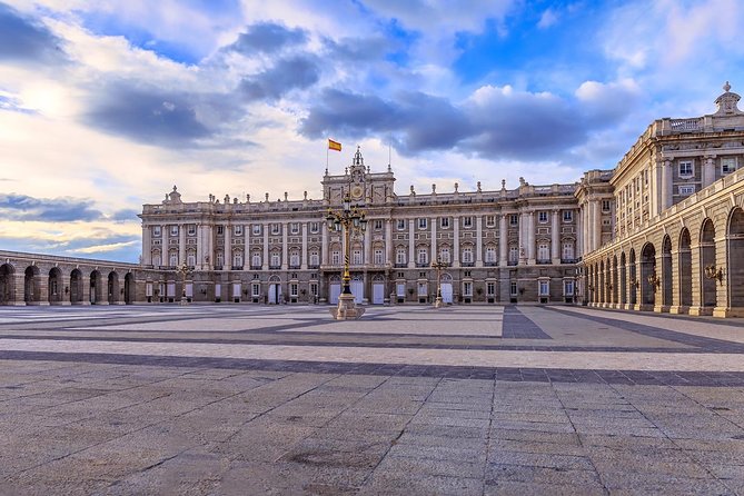 Madrid Royal Palace & Habsburg Tour (Small Group) - Tour Highlights