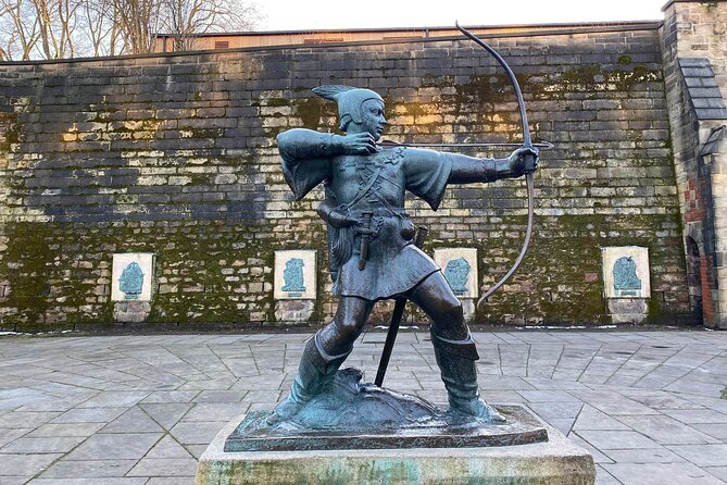 Maid Marian and Robin Hood Outdoor Escape Game in Nottingham - Game Overview