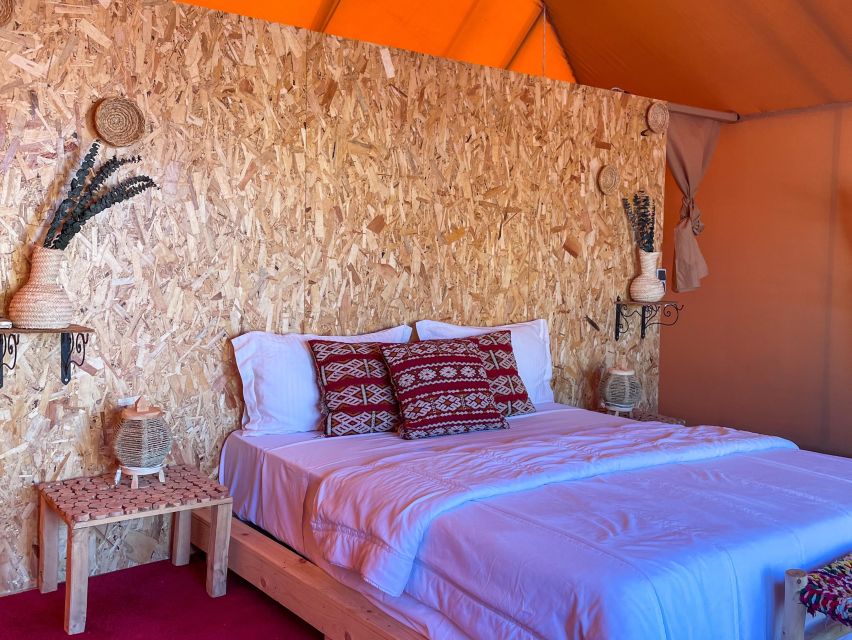 Marrakech: Agafay Desert Retreat, Tent, Dinner, Show & Pool - Key Points