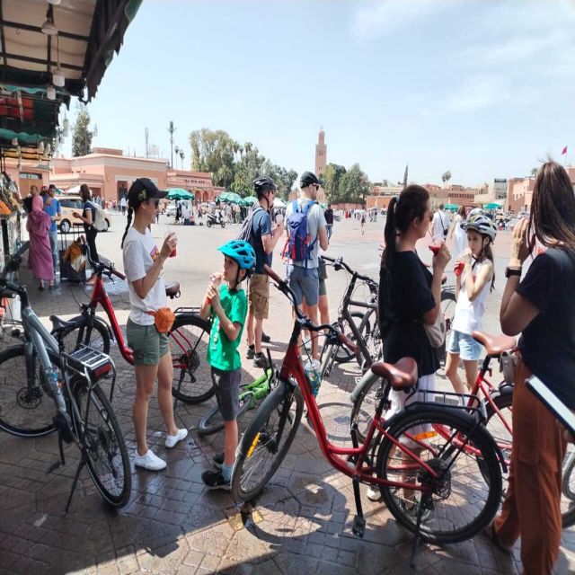 Marrakech: Bicycle Tour With a Local Guide - Key Points