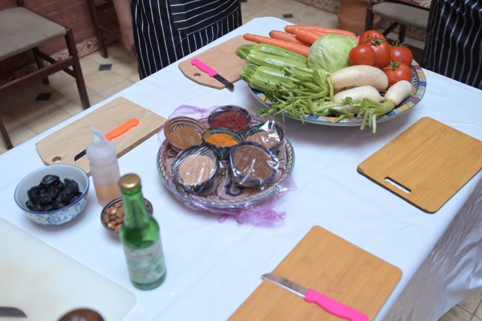 Marrakech: Moroccan Cooking Class With a Local Family - Key Points