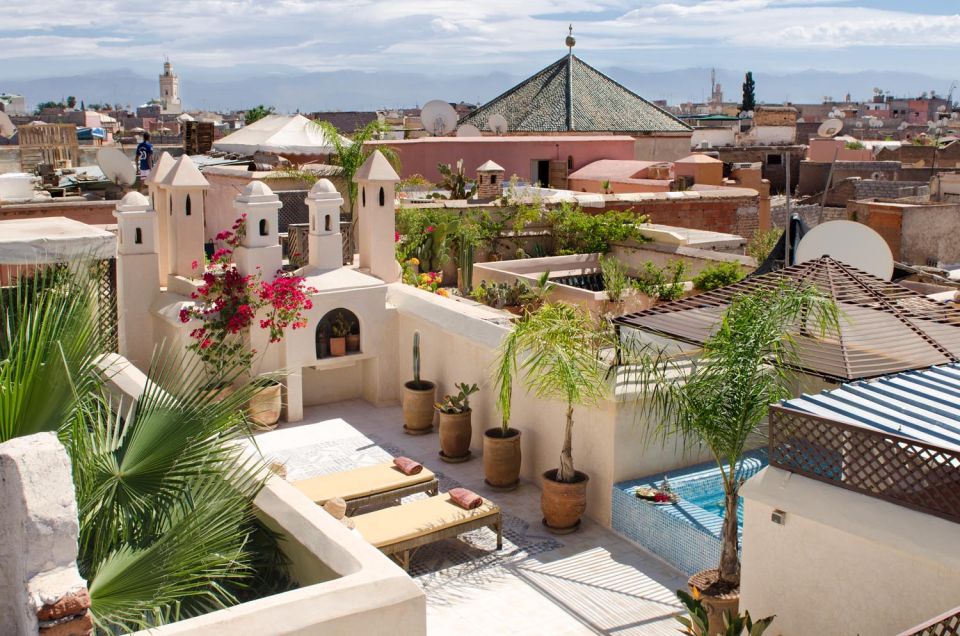 Marrakesh: A Yoga & Detox Day in Vibrant Marrakesh - Key Points