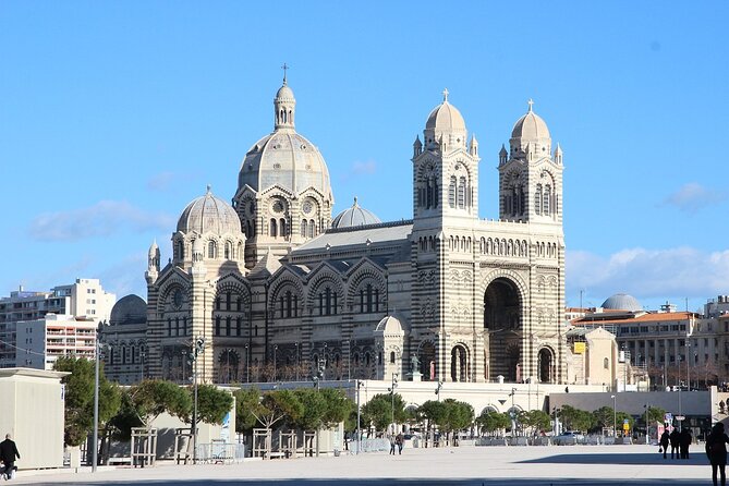 Marseille Private Walking Tour With A Professional Guide - Key Points