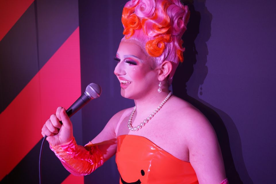 Mascara Drag Show - Key Points