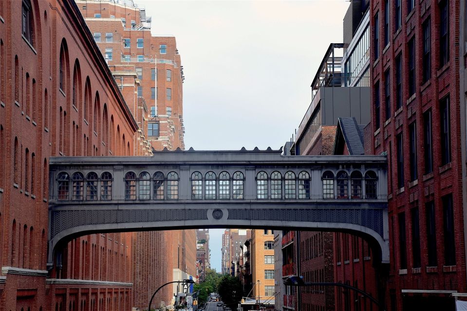Meatpacking District: Chelsea Market and The Highline Tour - Key Points