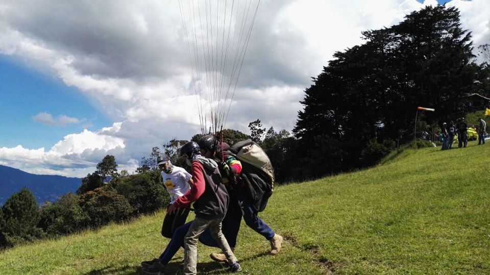 Medellín: 15-Minute Paragliding Flight - Key Points