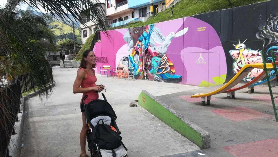 Medellin: Barrio Transformation Tour - Key Points